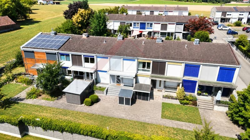 Ihr neues Zuhause in Hindelbank - Gepflegtes 5.5-Zimmer-Reihenhaus (2)