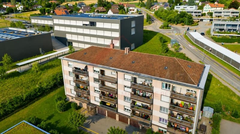 Marly - Appartement 3.5 pièces rénové avec balcon ensoleillé et vue verdoyante (3)