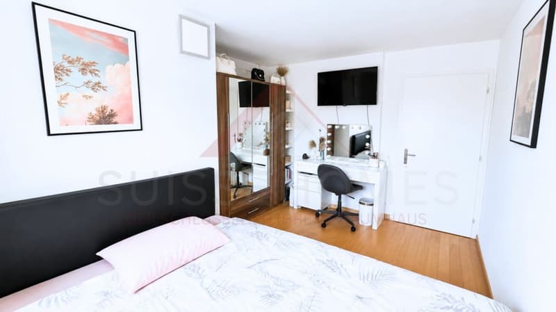 Living with a dreamlike view over Lake Lucerne - Exclusive 3-room apartment with free kitchen design (7)