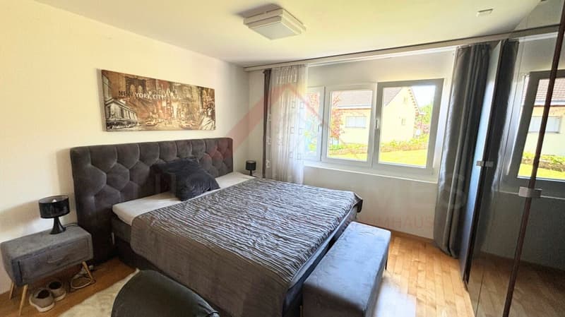Vue lacustre de rêve sur le lac de Vierwaldstättersee | Appartement exclusif de 2,5 pièces avec terrasse de 35 m² (7)