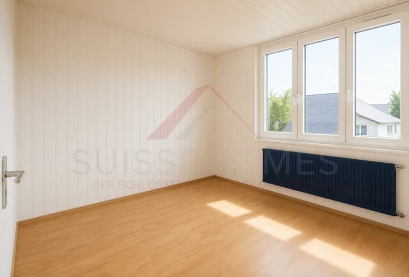 Exklusives Einfamilienhaus mit Pool, Sauna, Seesicht und 1'443 m² Grundstück in Gerolfingen (15)