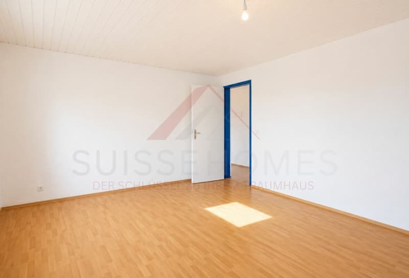 Exklusives Einfamilienhaus mit Pool, Sauna, Seesicht und 1'443 m² Grundstück in Gerolfingen (14)