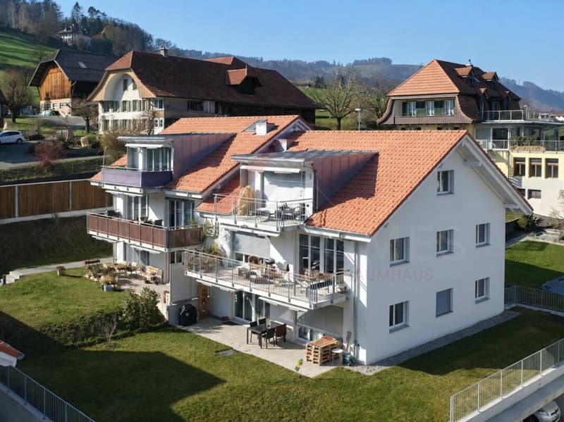 Modern, gepflegtes und vollvermietetes Mehrfamilienhaus in Mühlethurnen (1)