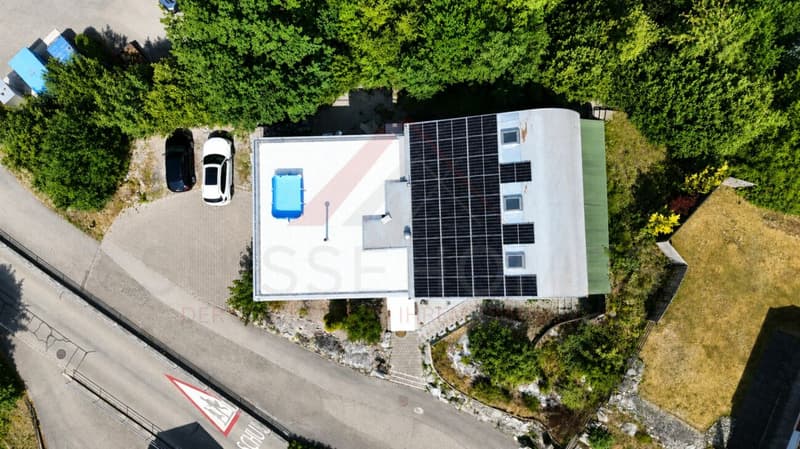 Grosszügiges 7-Zimmer-Einfamilienhaus mit Dachterrasse in Bannwil (16)