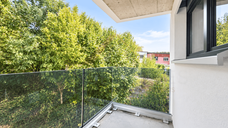 Villa jumelée moderne de 5.5 pièces avec jardin à Belfaux (11)
