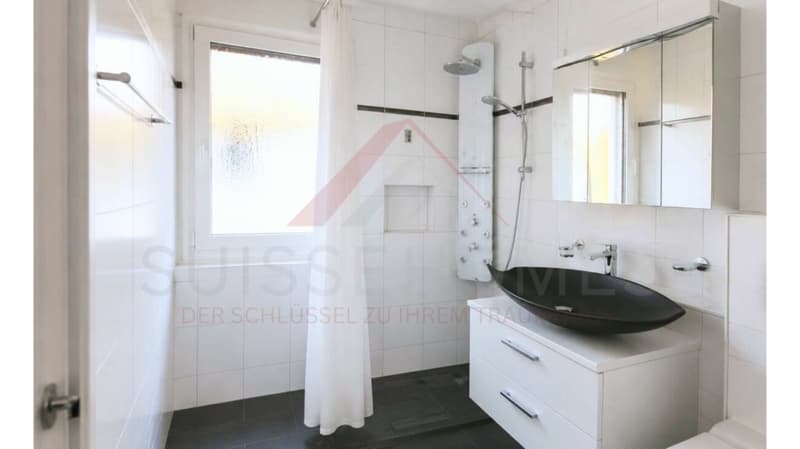 Grosszügiges 5.5-Zimmer Einfamilienhaus mit Wintergarten in Bad Zurzach (10)