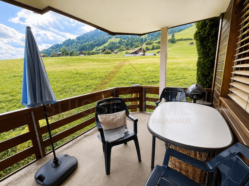 4.5-Zimmer-Wohnung mit Bergpanorama, zwei Balkonen & Schwedenofen in Frutigen (6)