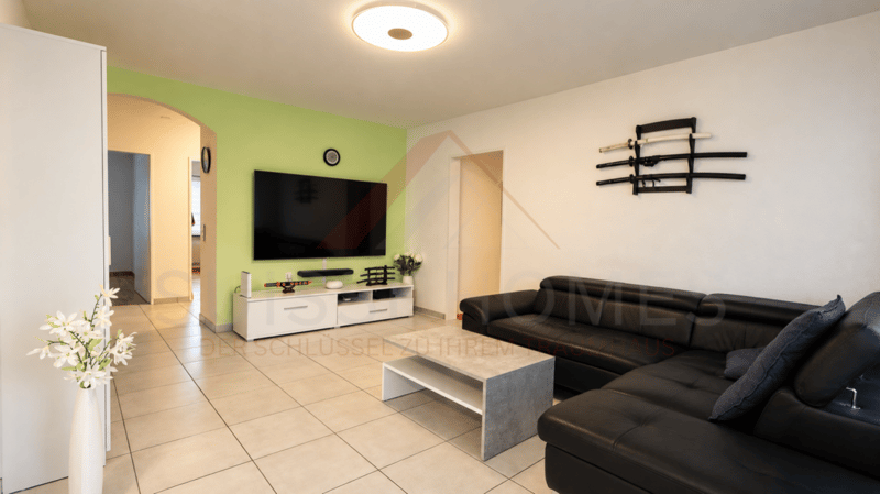 Stilvolle 4.5-Zimmer-Wohnung mit sonnigem Balkon & modernem Wohnkomfort (5)