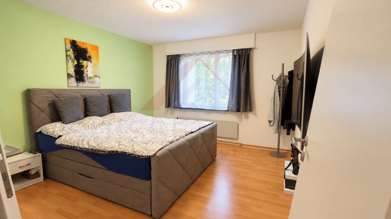 Stilvolle 4.5-Zimmer-Wohnung mit sonnigem Balkon & modernem Wohnkomfort (10)