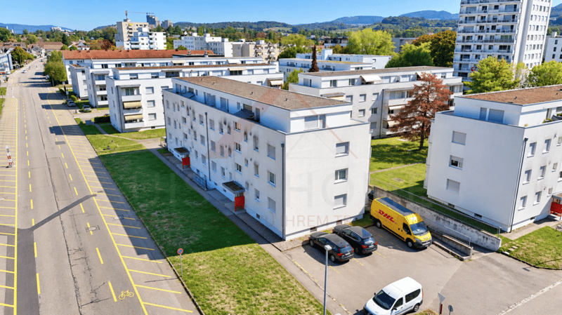 Sonniges Wohnglück in Pratteln - 4-Zimmer-Wohnung mit Balkon & viel Charme (2)