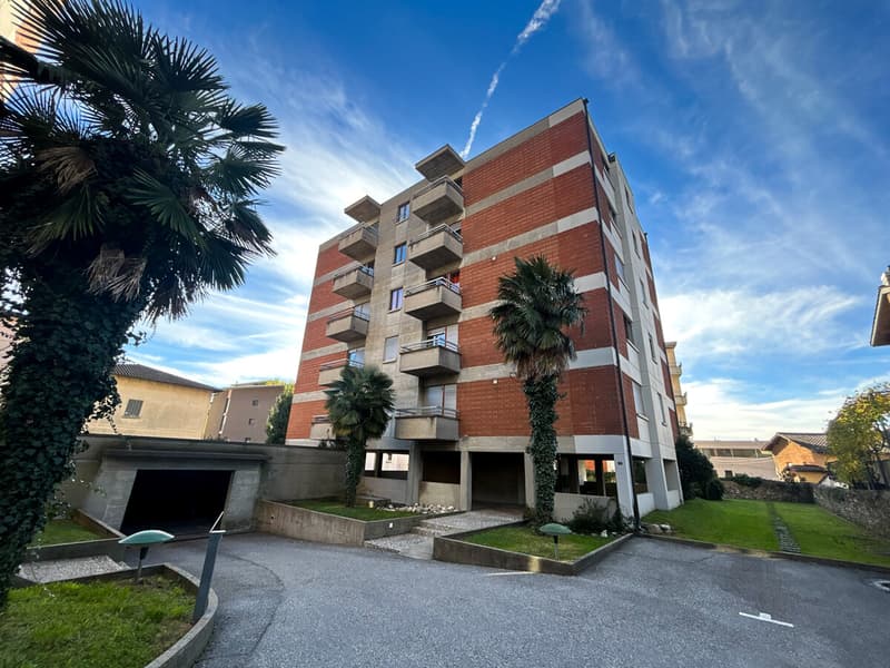 MENDRISIO ATTICO CON VISTA IN CENTRO (3)