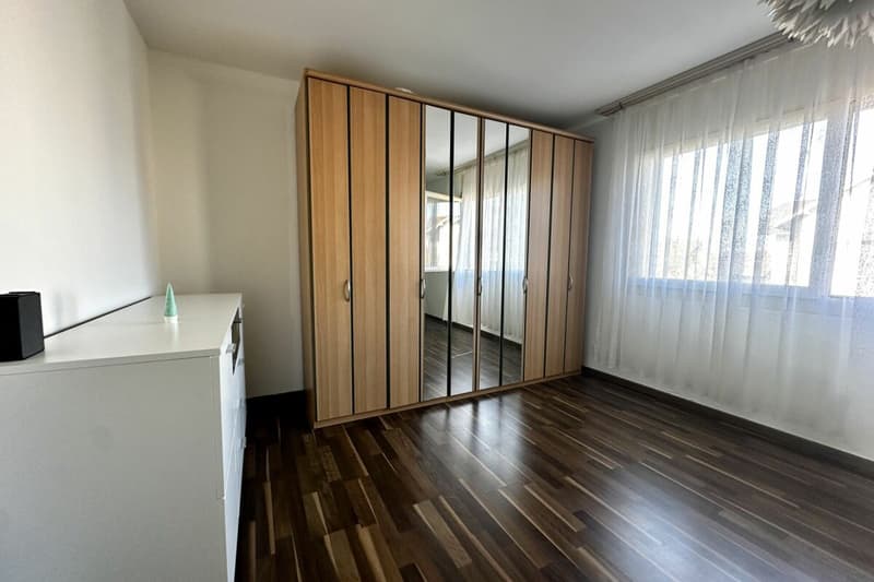 Casa unifamiliare angolare di 6,5 locali vicino al lago (13)