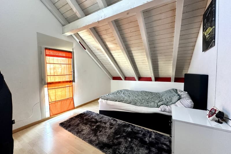 Casa unifamiliare angolare di 6,5 locali vicino al lago (24)