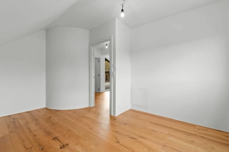 2025 Kernsaniert - 5.5 Zimmer EFH in Bergdietikon (22)