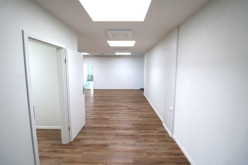 Espace de bureau moderne à louer (3)