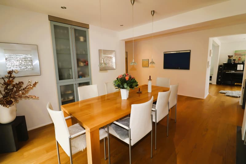 Maison de rangée exclusive avec 203 m² d'espace de vie et jardin dans le quartier populaire de Breite (4)