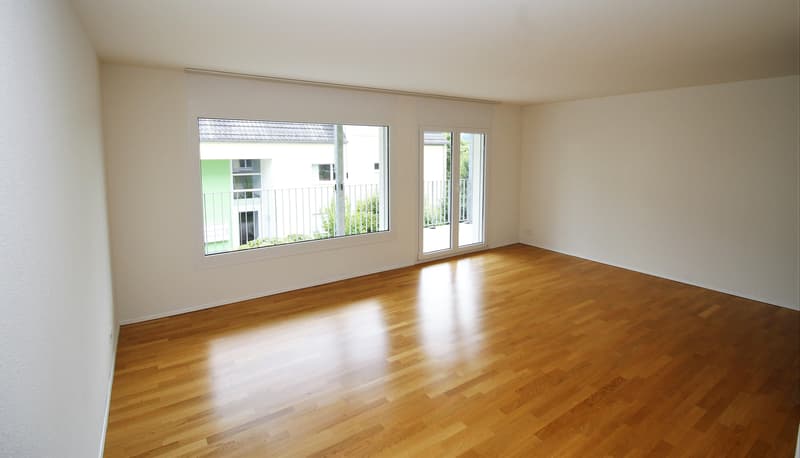 Ihre Gelegenheit! Charmante 3,5 Zimmerwohnung an begehrter Lage zu vermieten! (3)