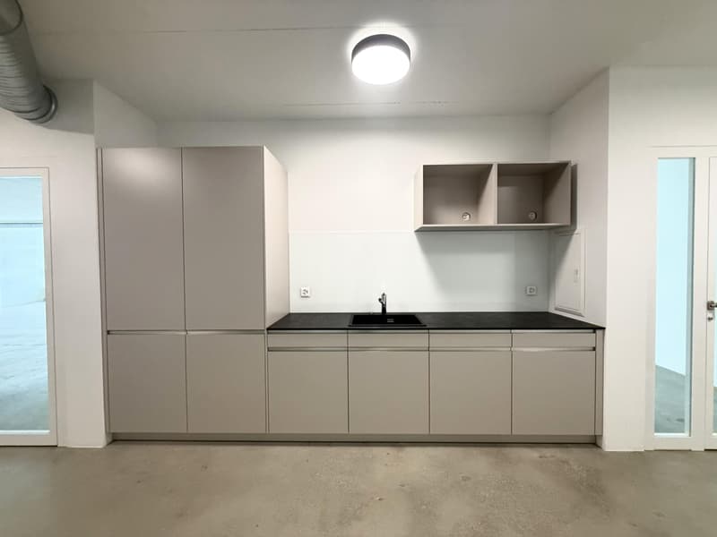 Helle Gewerbefläche mit 67 m² am Rheinweg in Schaffhausen (7)
