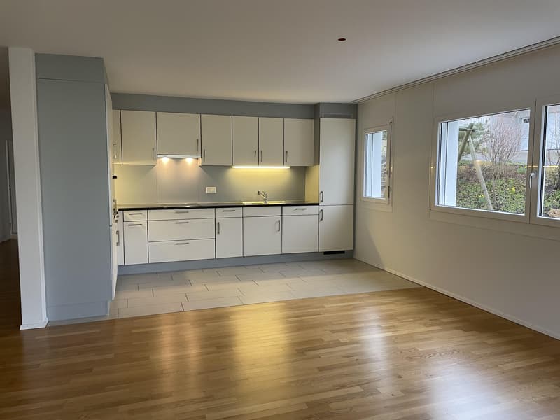 Ihre Gelegenheit! Charmante 4,5 Zimmerwohnung an begehrter Lage zu vermieten! (3)