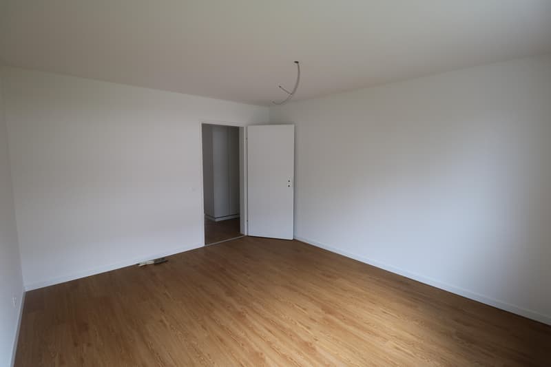 4-Zimmerwohnung mit Balkon per sofort verfügbar (6)