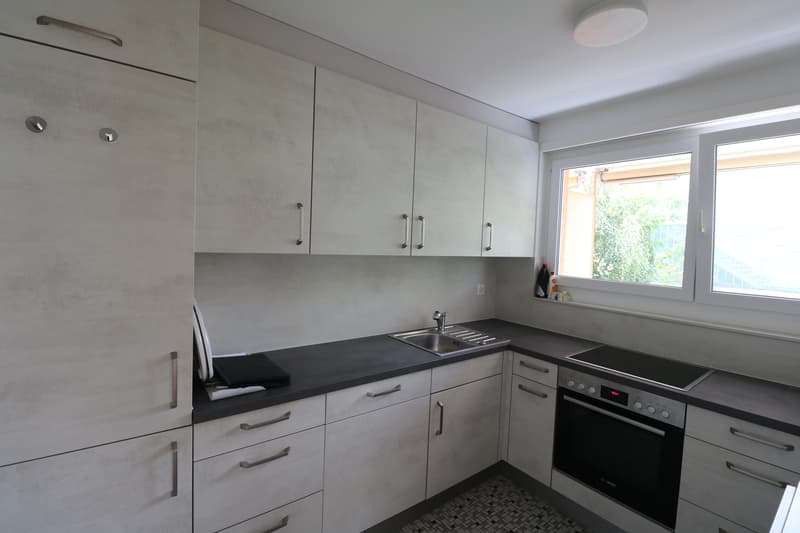 Helle 4-Zimmerwohnung mit Balkon und künftigem Sitzplatz (5)
