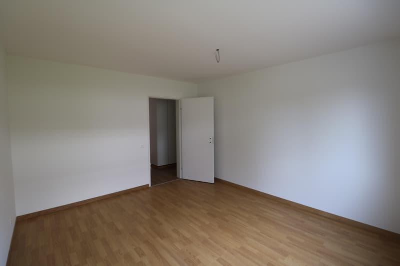 Helle 4-Zimmerwohnung mit Balkon und künftigem Sitzplatz (7)