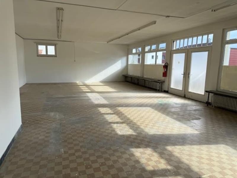 Werkstatt oder Abstellfläche zu vermieten (2)