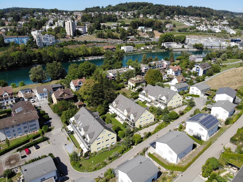 Schöne 4.5 Zimmerwohnung in Flurlingen zu vermieten in der Nähe des Rheins (8)