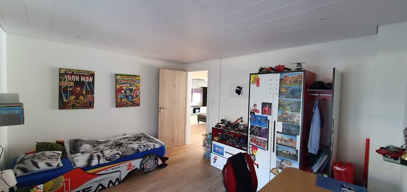 Ampio appartamento di 6,5 locali con terrazza a Bévilard (23)
