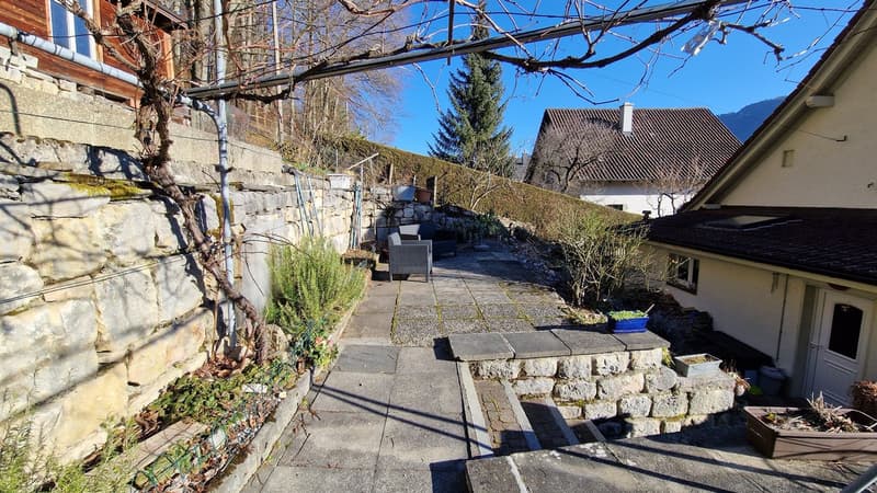 Price Reduction: Single-family house in Moutier with veranda and large garage (10)