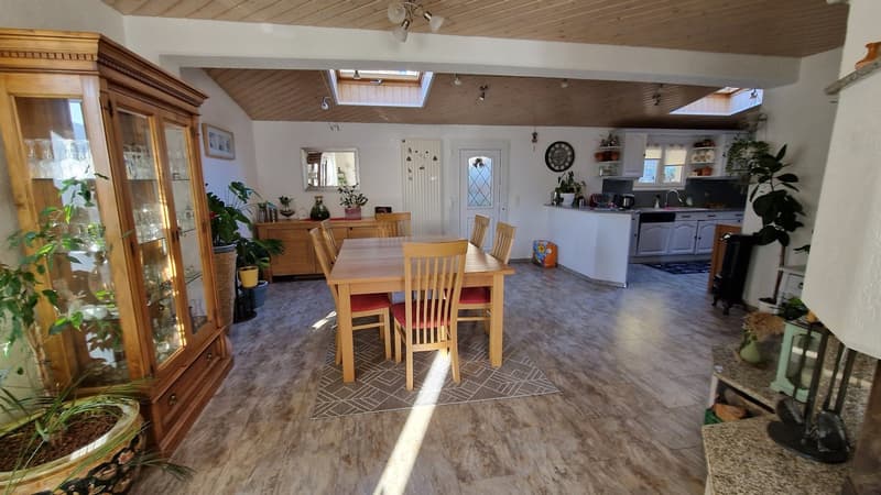 Price Reduction: Single-family house in Moutier with veranda and large garage (23)