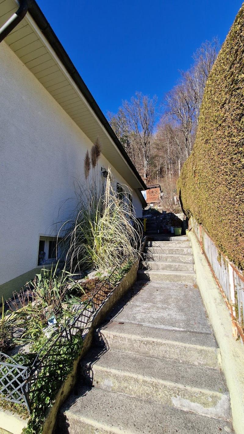 Price Reduction: Single-family house in Moutier with veranda and large garage (7)