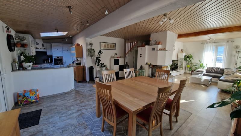 Price Reduction: Single-family house in Moutier with veranda and large garage (18)