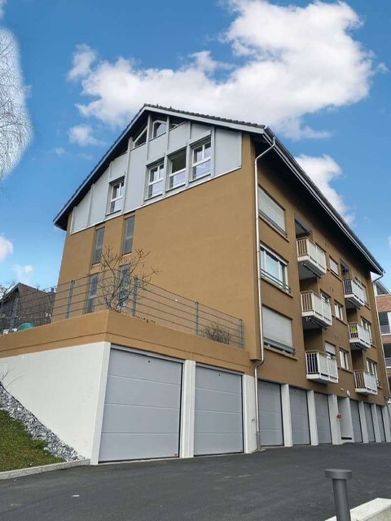 Aussenansicht_Altbau.jpg