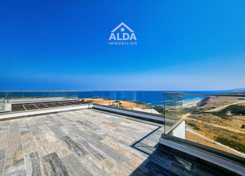 Luxueux méditerranéen avec vue sur mer et piscine privée (7)