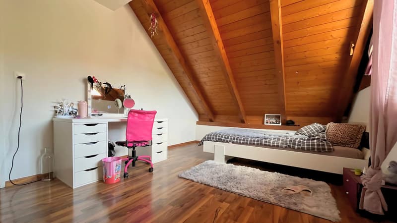 Row house with commercial space - living and working under one roof (7)