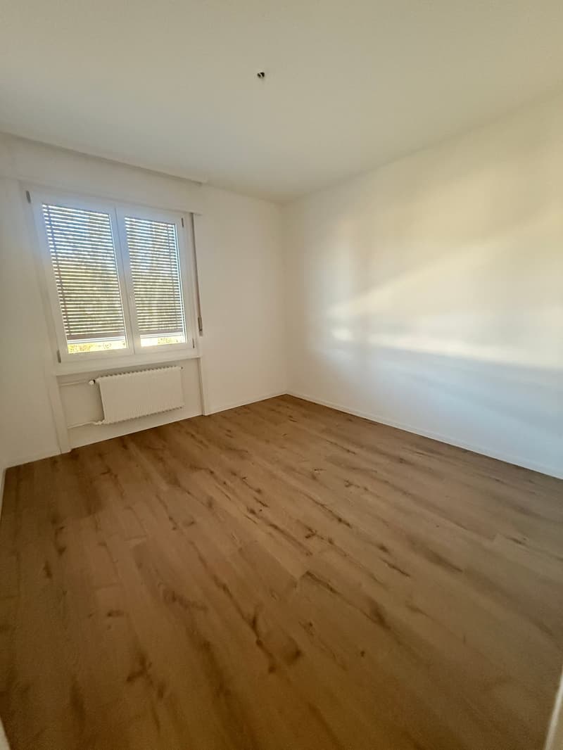 Spacieux appartement de 4.5 pièces à Villars-sur-Glâne (4)