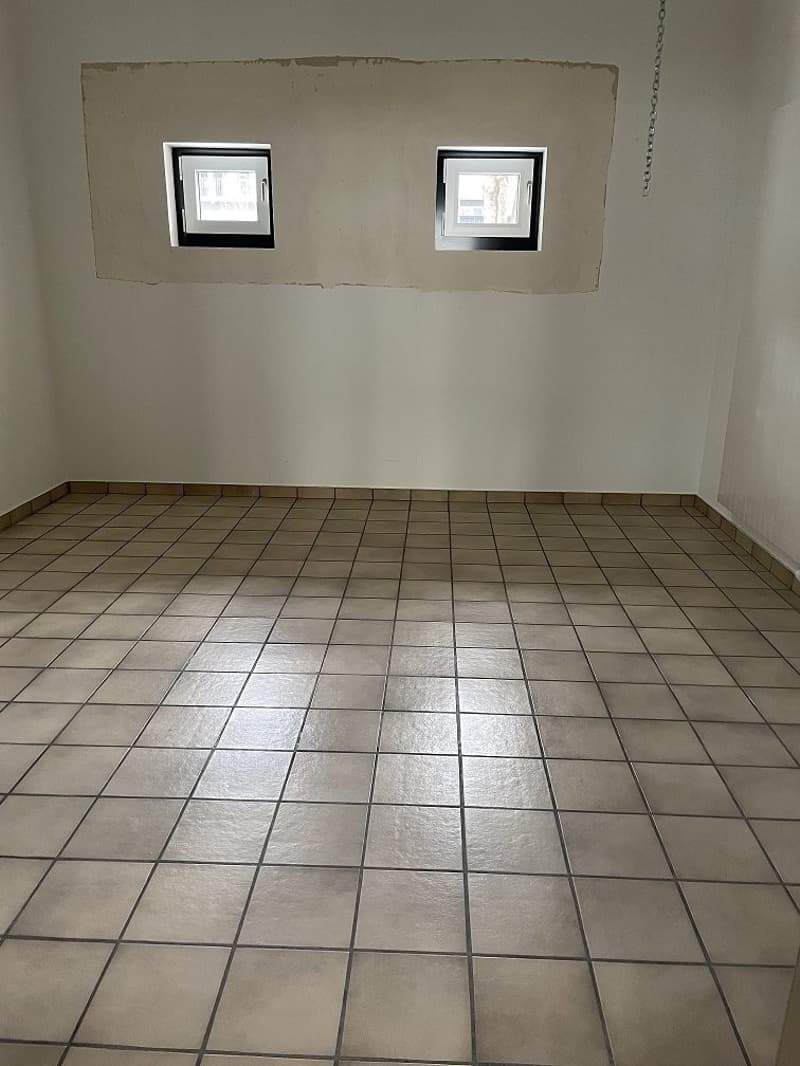 Votre nouveau local commercial ou bureau à Kleinbasel (environ 165 m2) (6)