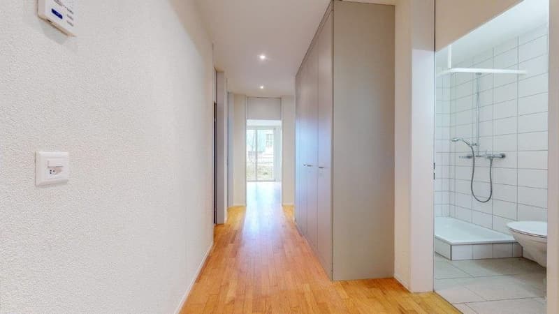 Sogno urbano accanto ad un'area di ricreazione (6)