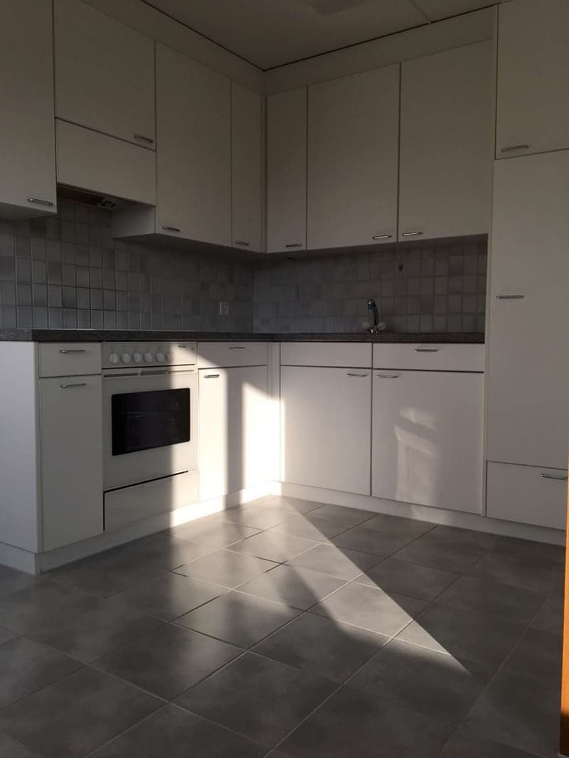 Votre nouveau foyer à Biberist - spacieux, lumineux et confortable (2)