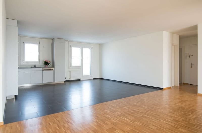 Sonnige Dachwohnung nahe Altstadt (6)