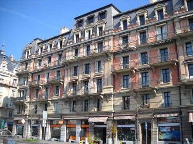Parking space located at Avenue d'Echallens 6-8 in Lausanne (1)