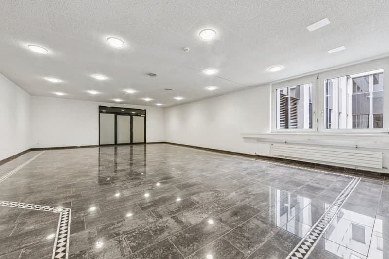 Einziehen statt ausbauen: Bürofläche zwischen Zürich & Basel (13)