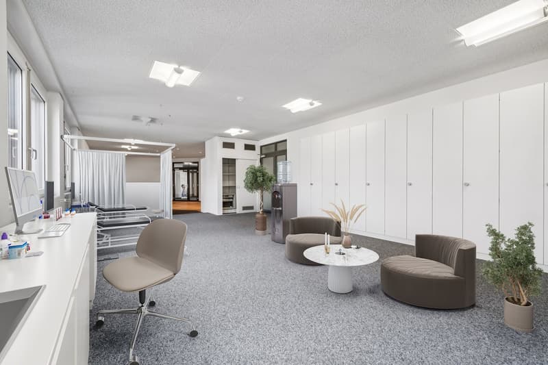 Your new office / practice space in an excellent location (1)