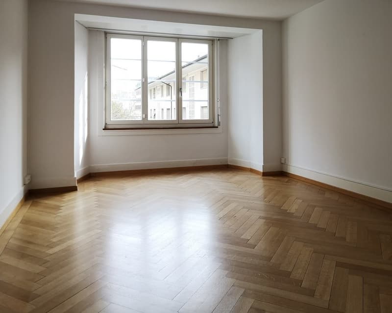 Schöne Altbauwohnung in der Lorraine (3)