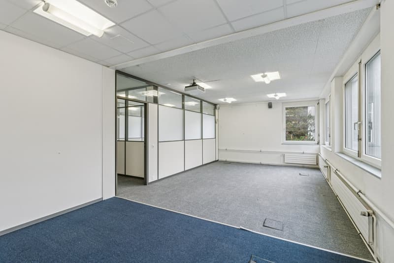 Ihre neue Büro- / Praxisfläche an hervorragender Lage (13)