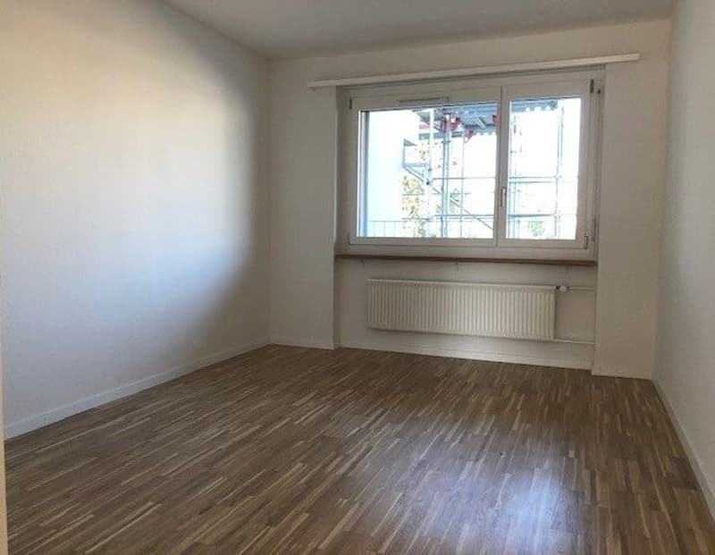 Appartamento di 4,5 locali adatto alle famiglie in posizione centrale a Solothurn (5)