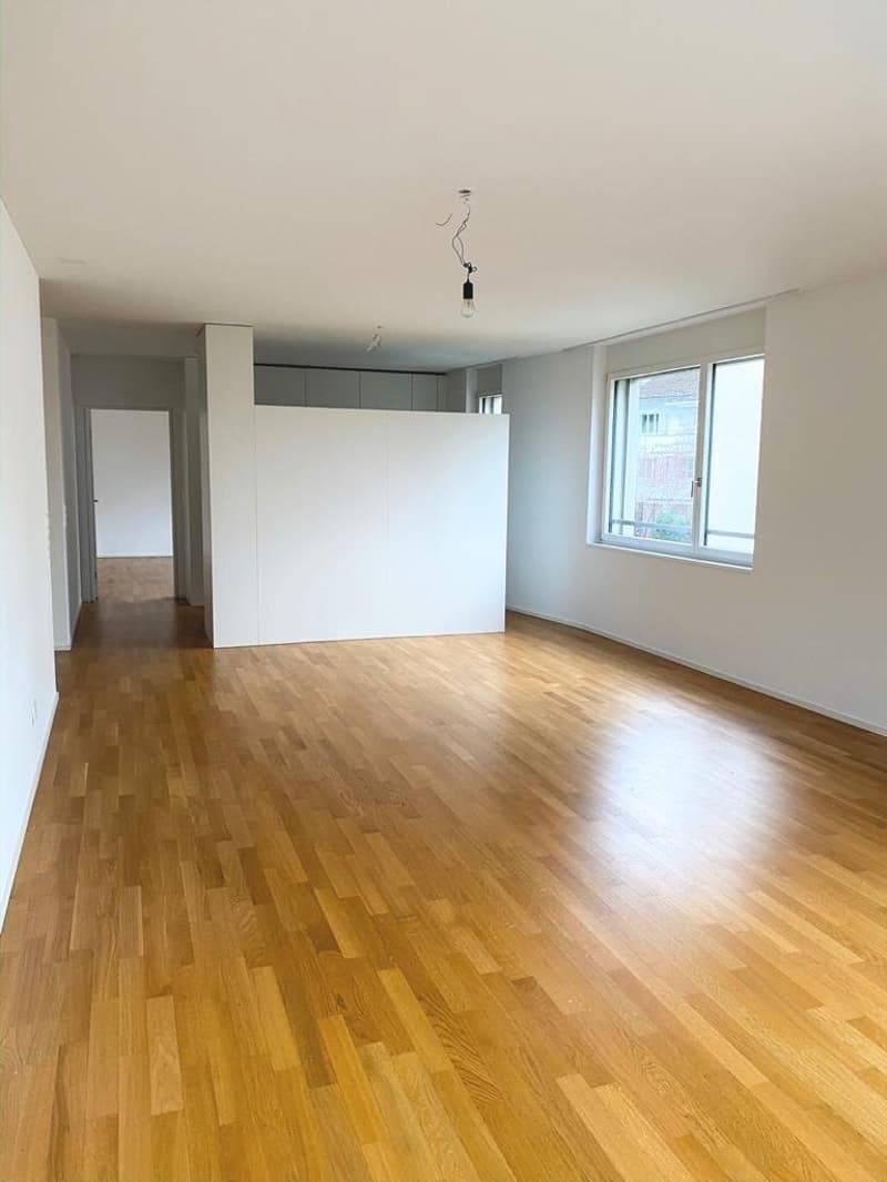 Modern living in a central location (4)