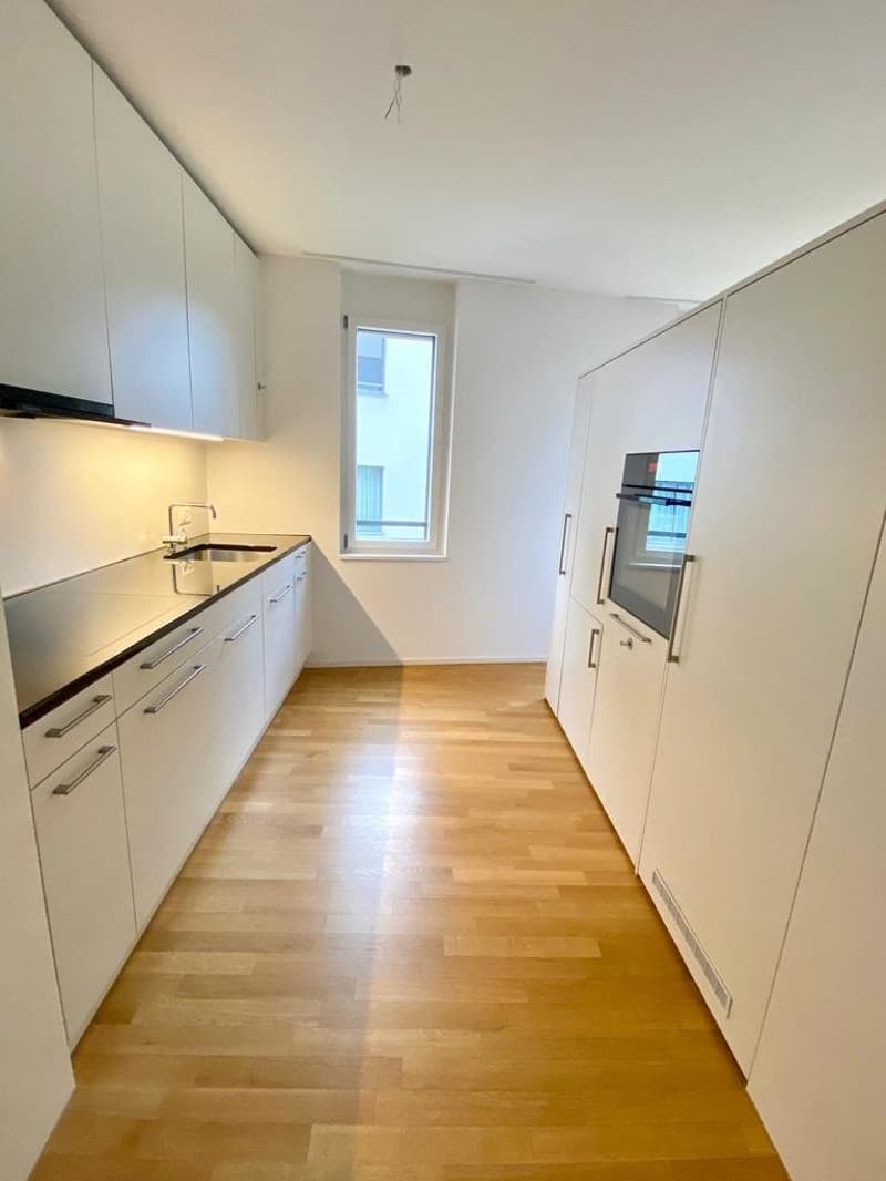 Modern living in a central location (2)