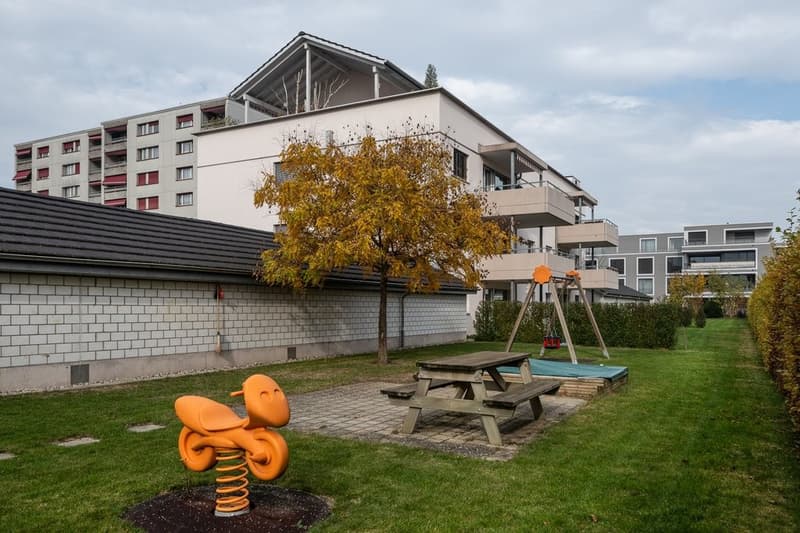 4556.02.0102_Umgebung_Spielplatz.jpg